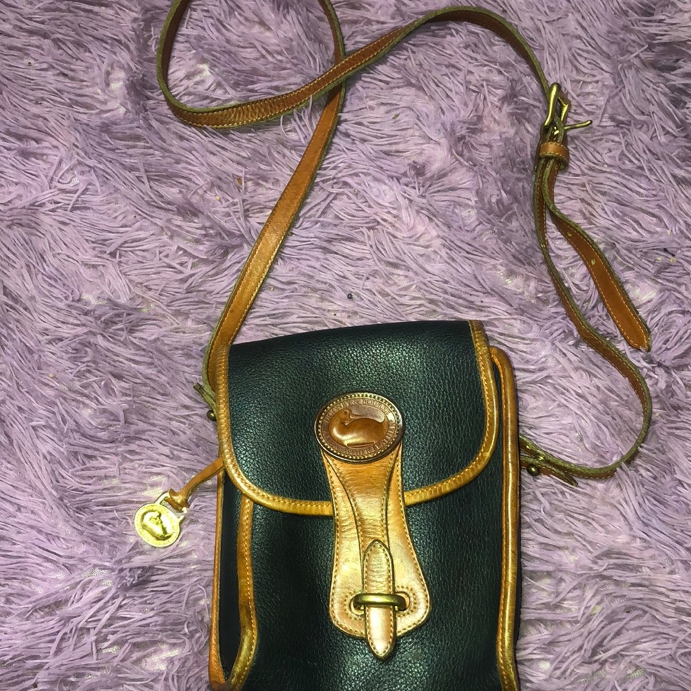 Aunthentic Designer cross body bag!!!
